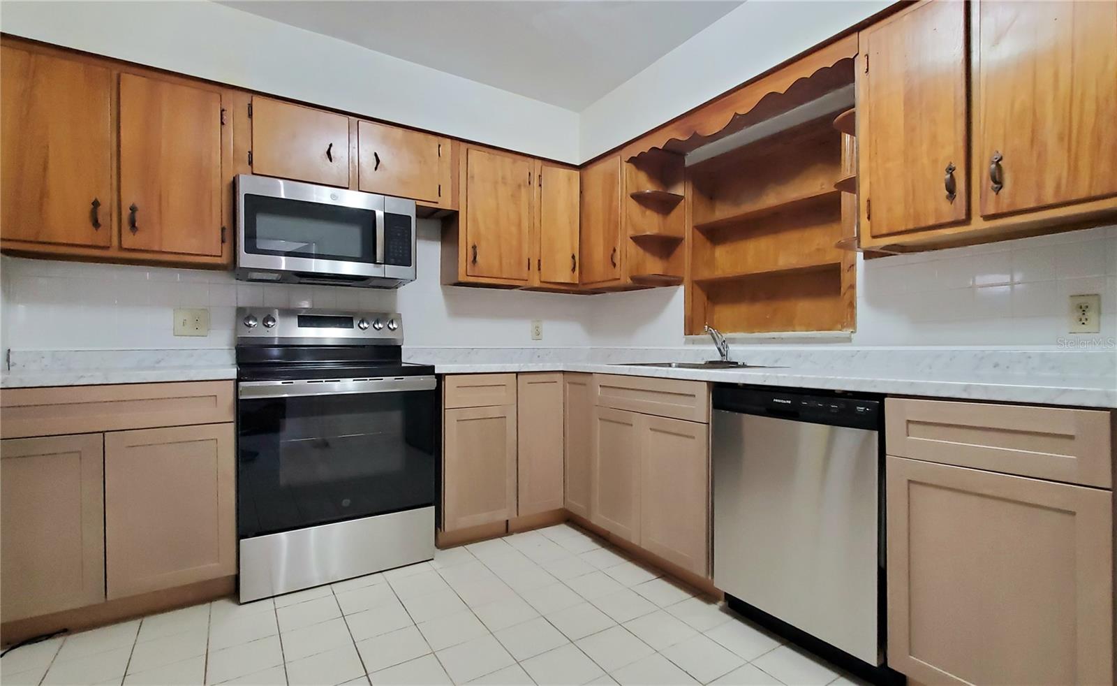 6650 HIBISCUS AVE S — photo 8