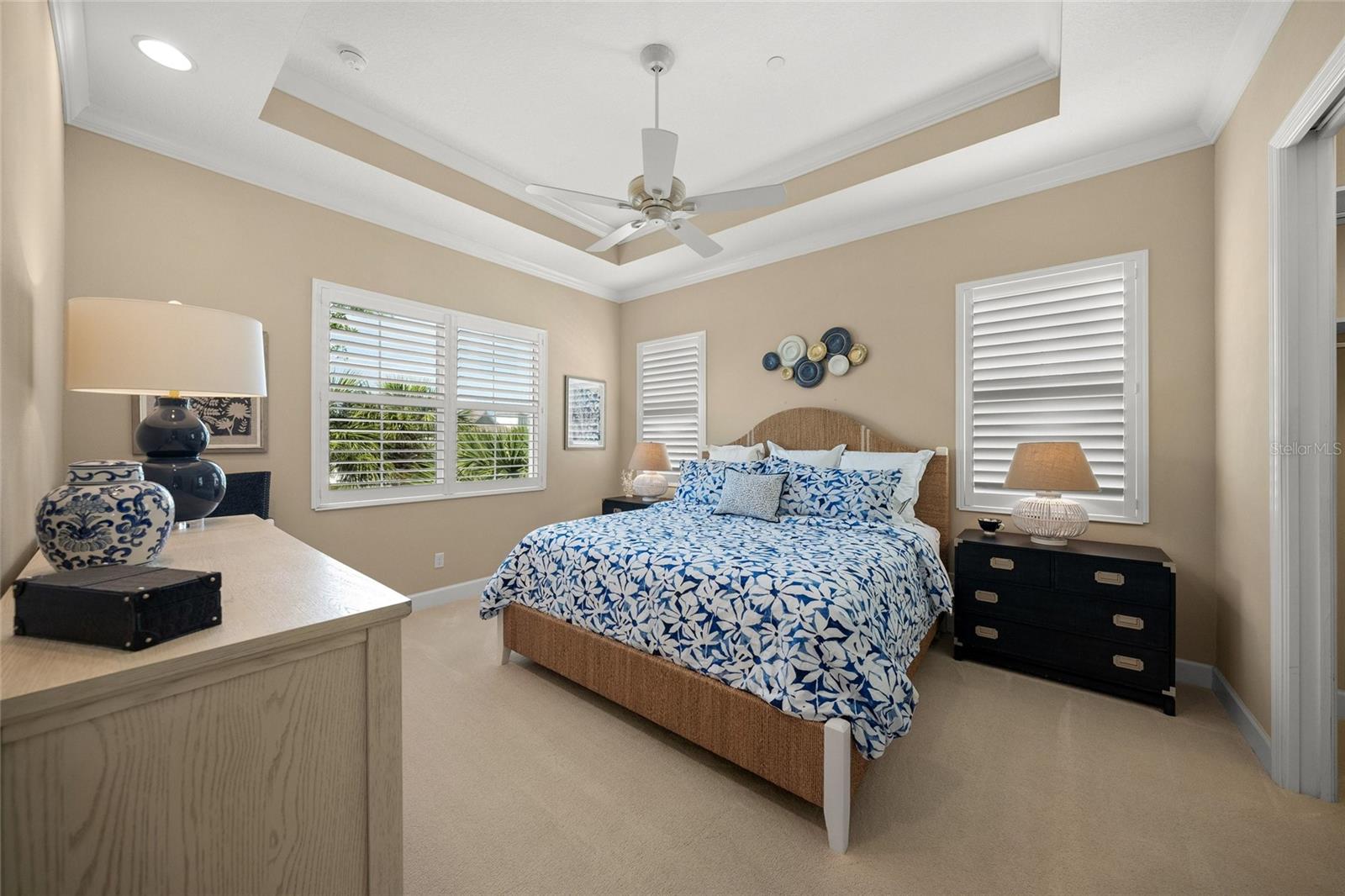 229 SAPPHIRE LAKE DR #201 — photo 15