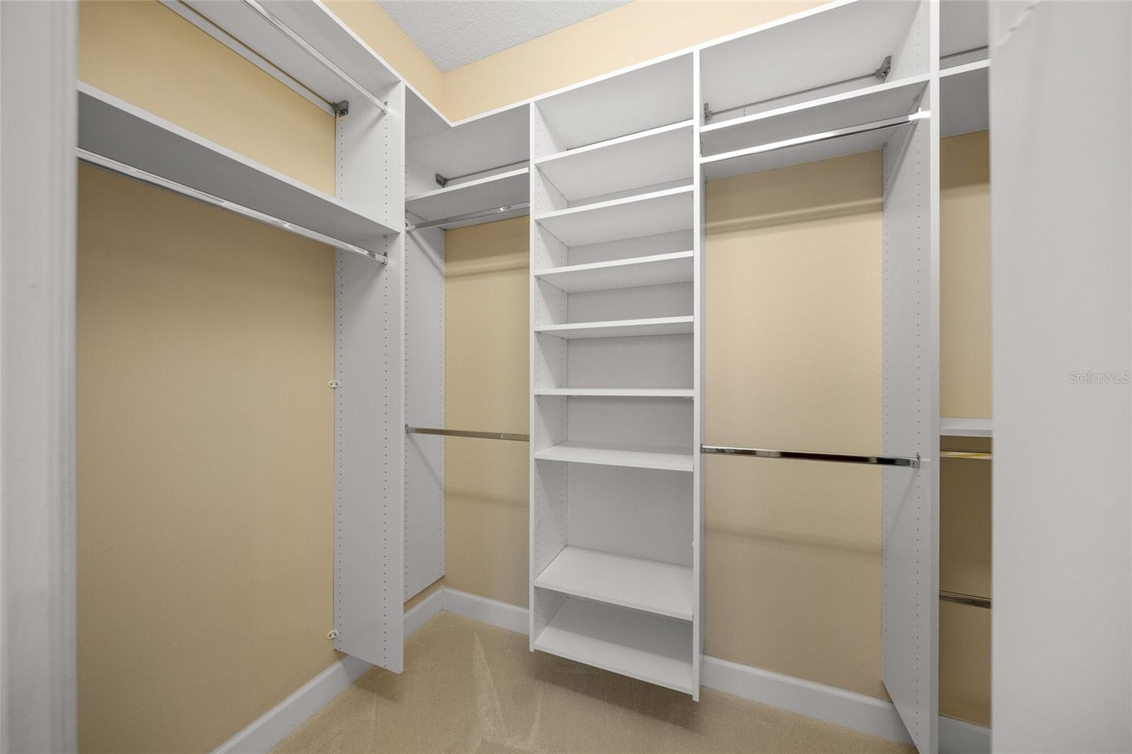 229 SAPPHIRE LAKE DR #201 — photo 17