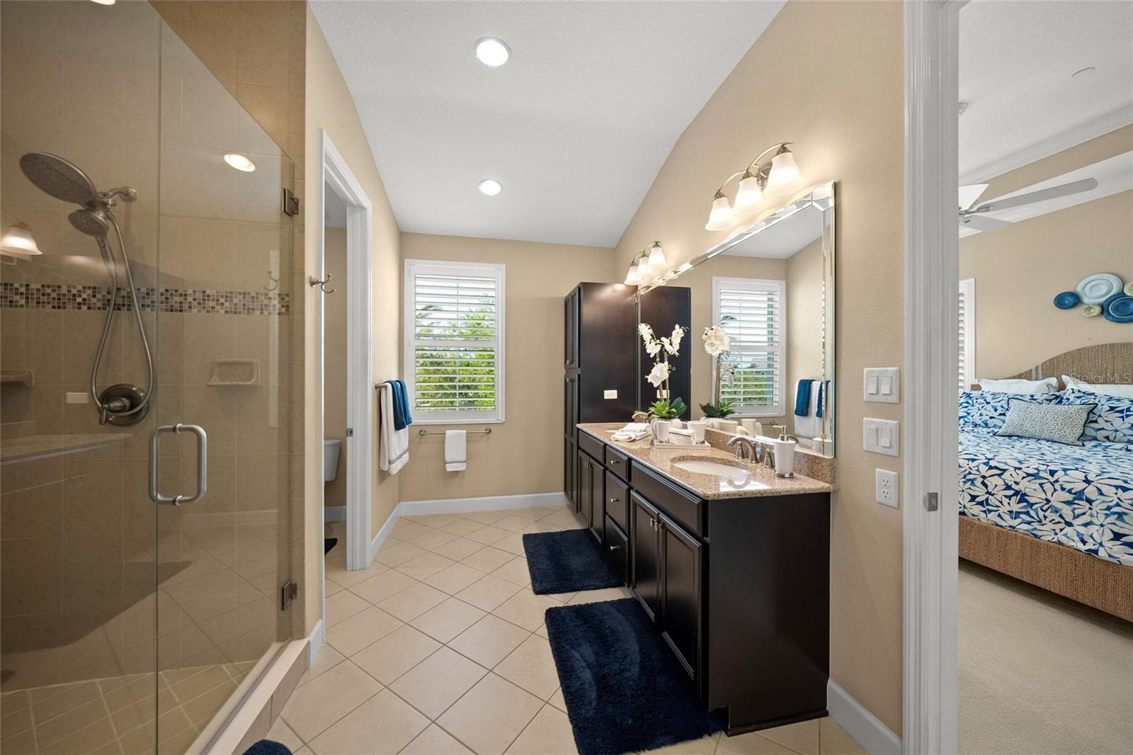 229 SAPPHIRE LAKE DR #201 — photo 18