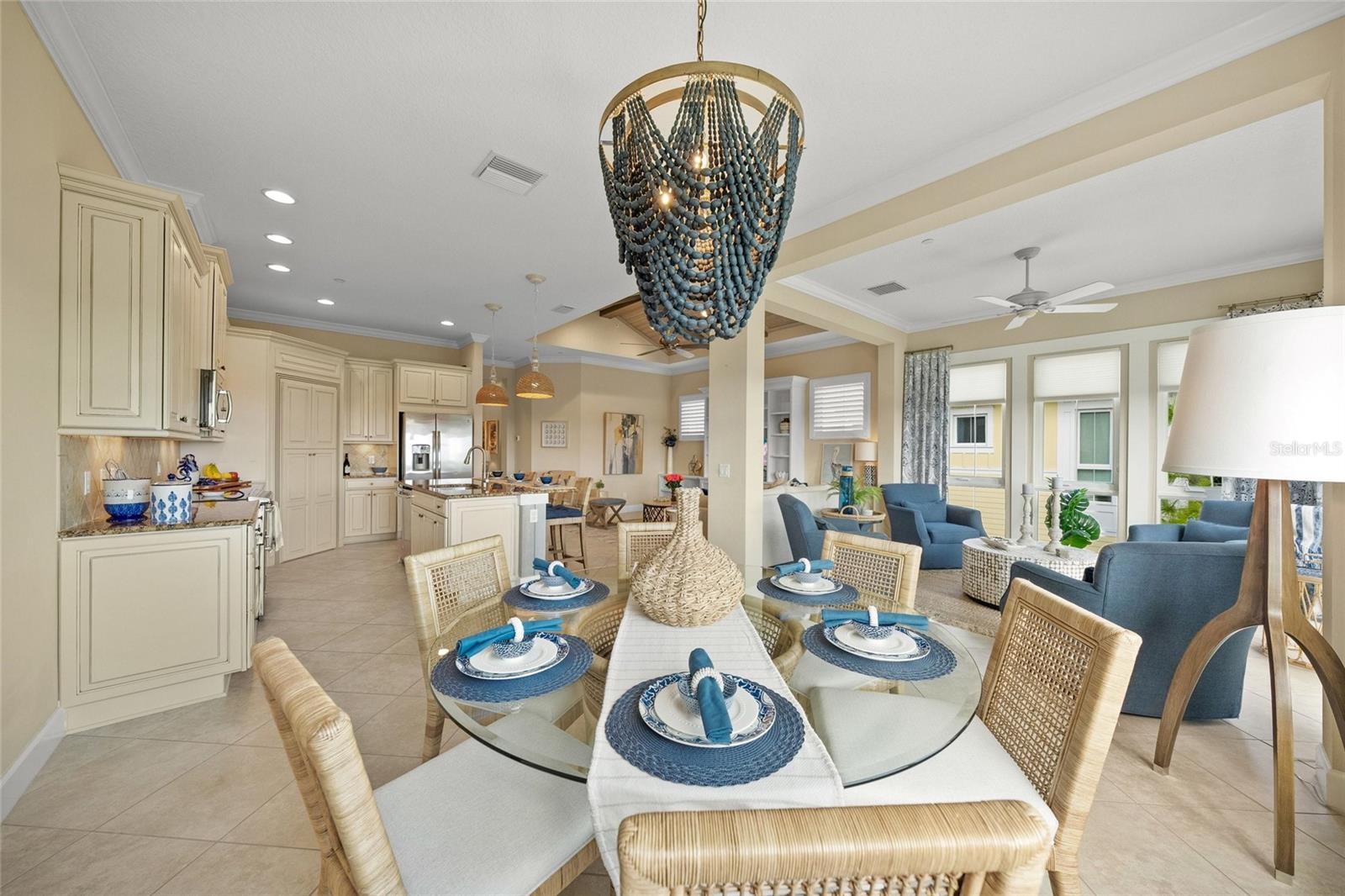 229 SAPPHIRE LAKE DR #201 — photo 11