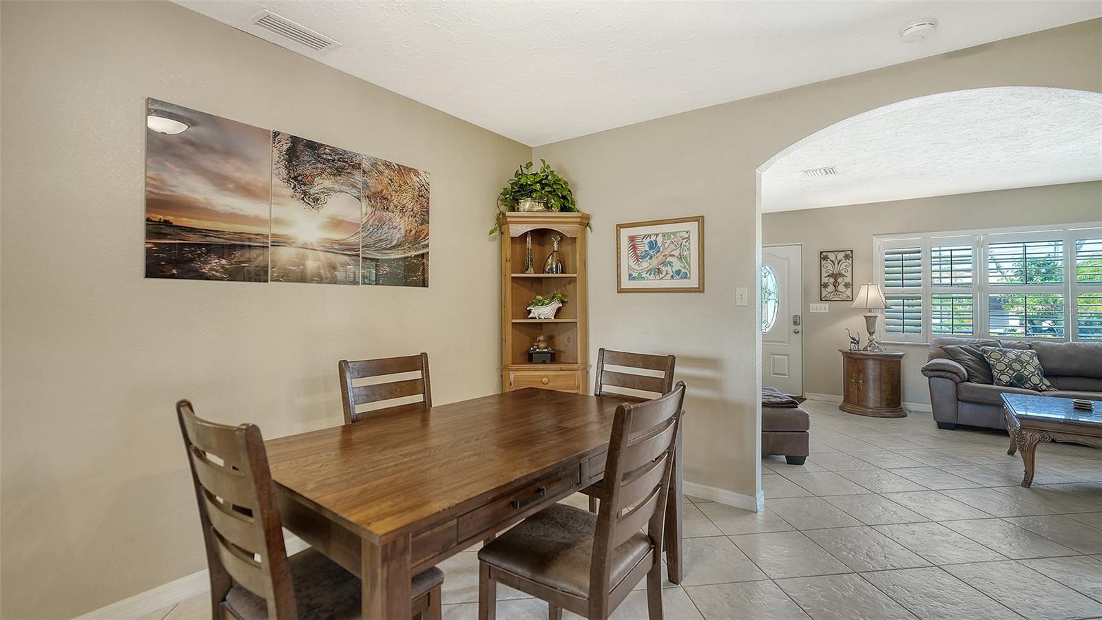 3537 S SCHOOL AVE — photo 15
