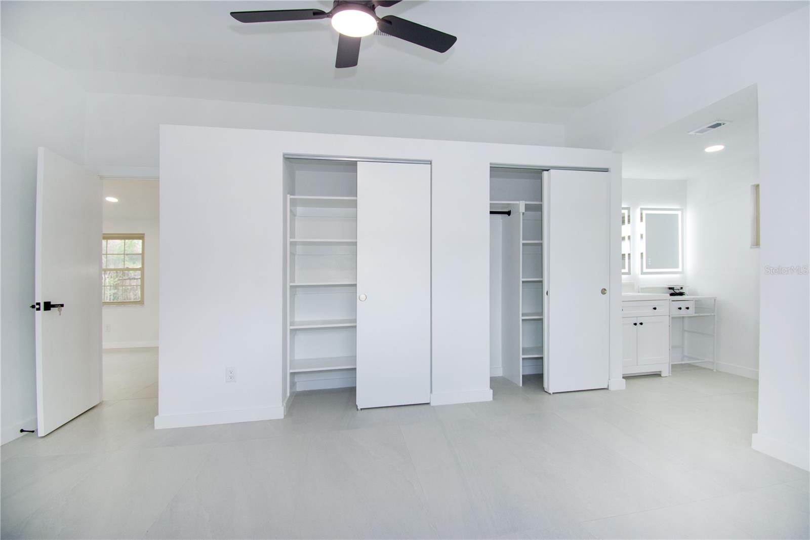 9409 LONSDALE CT — photo 13