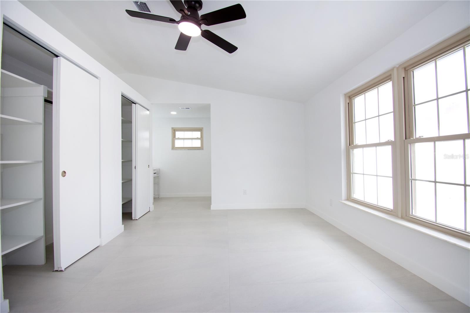 9409 LONSDALE CT — photo 14