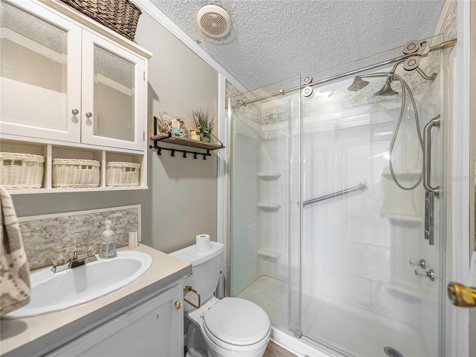 11404 LITHIA PINECREST RD — photo 26