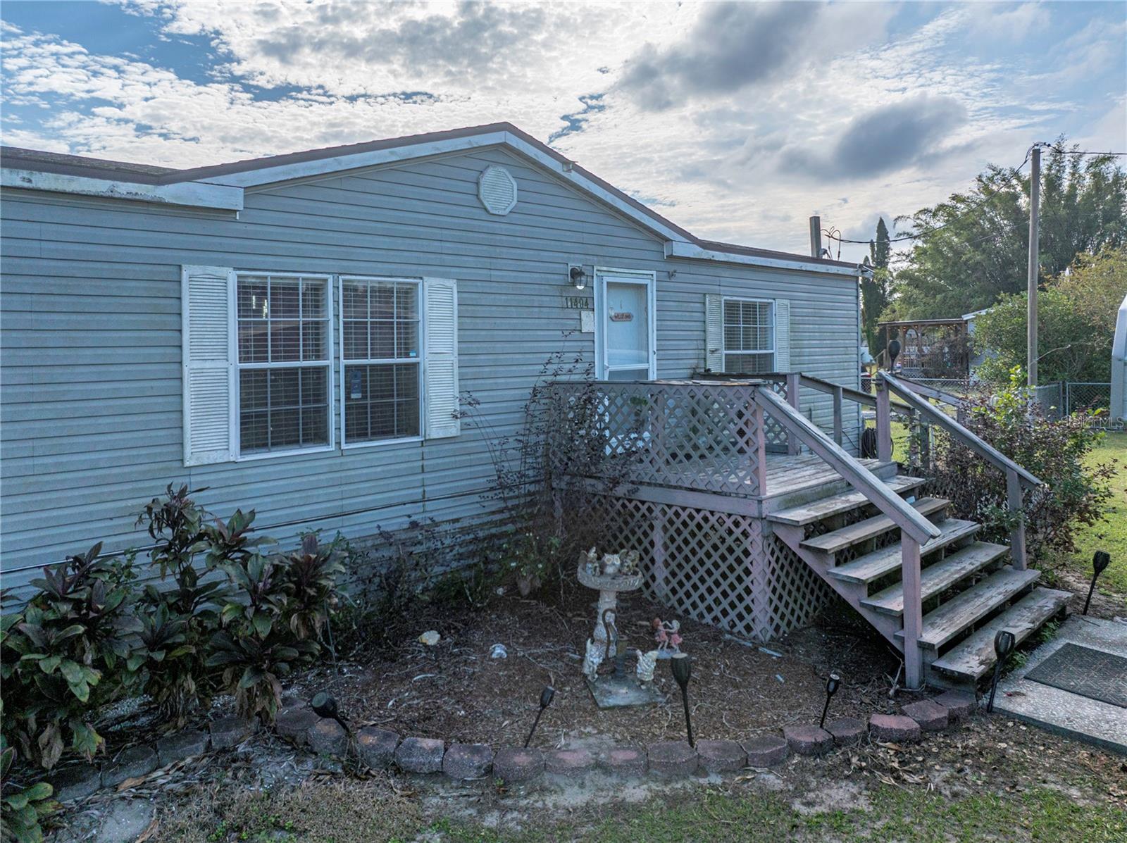 11404 LITHIA PINECREST RD — photo 9