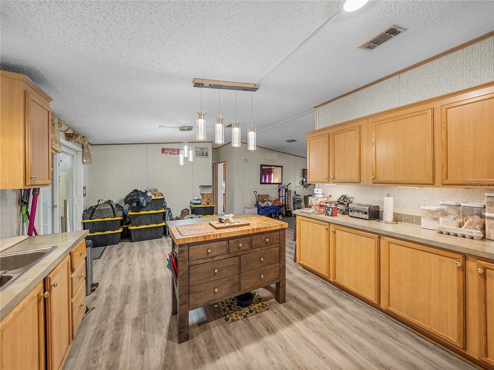 11404 LITHIA PINECREST RD — photo 22
