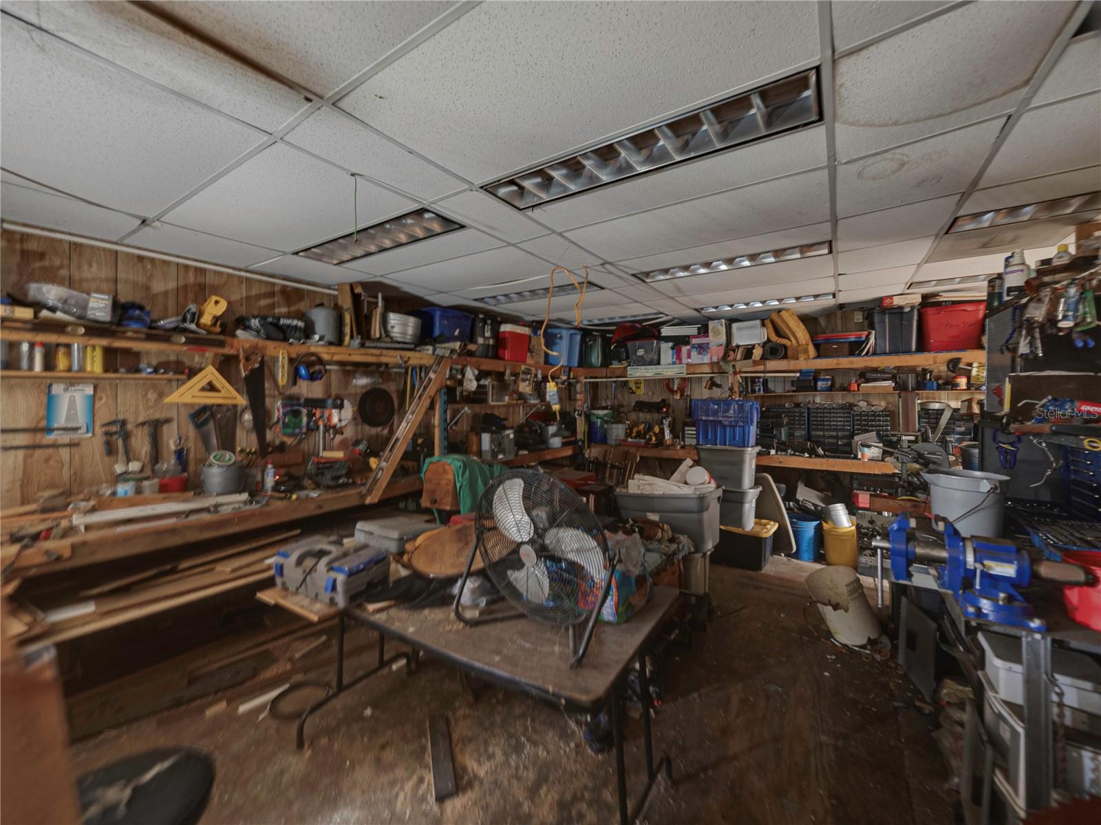 11404 LITHIA PINECREST RD — photo 57