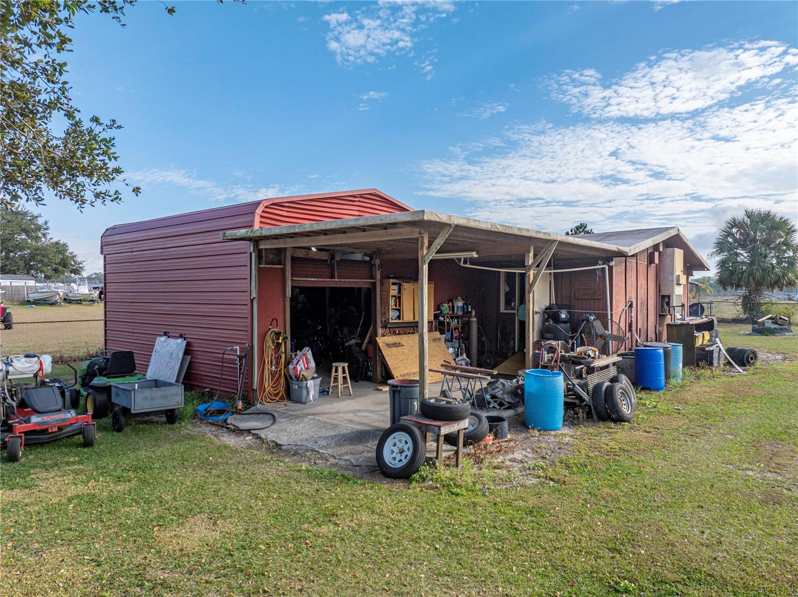 11404 LITHIA PINECREST RD — photo 51