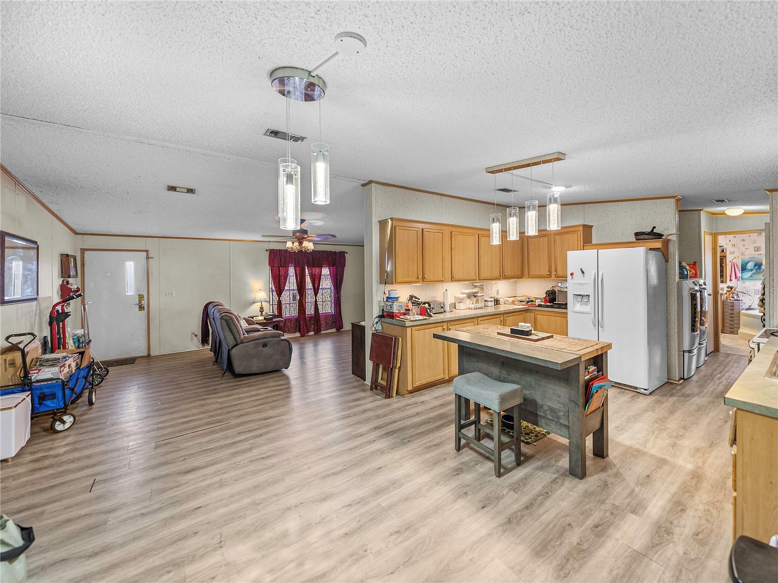 11404 LITHIA PINECREST RD — photo 16