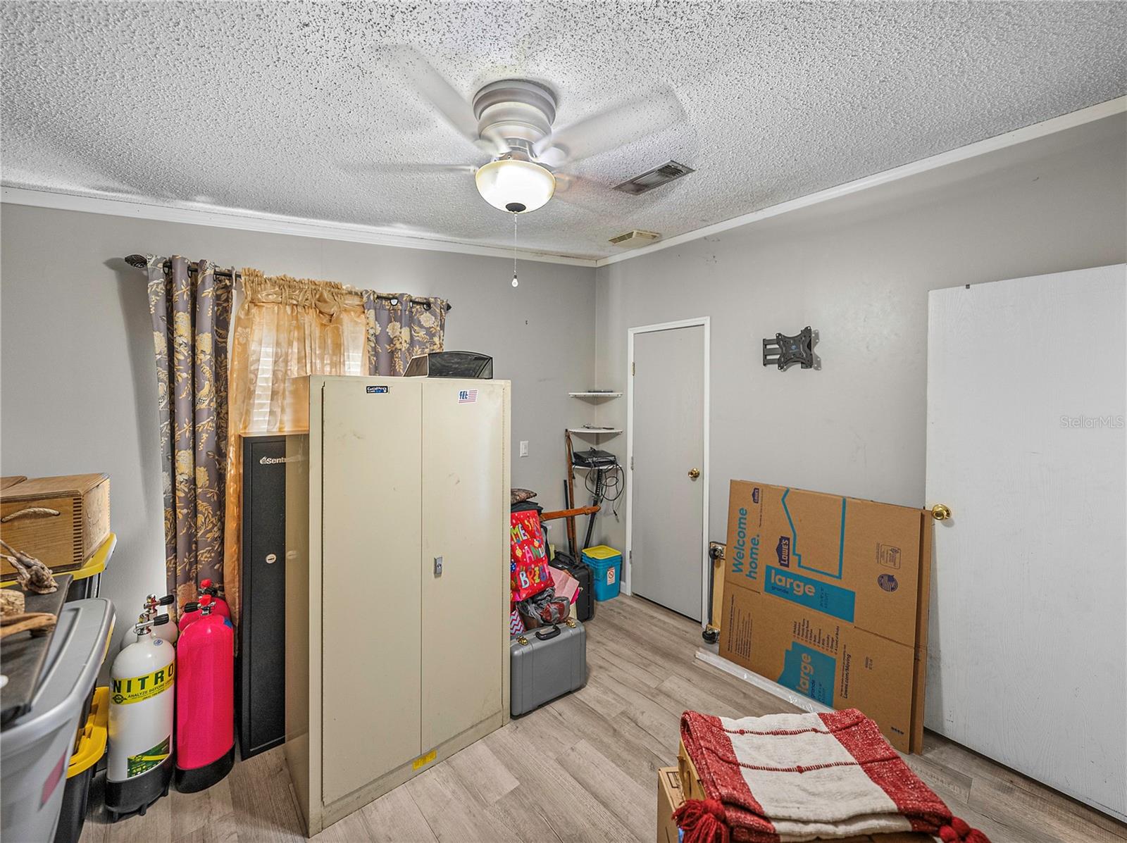 11404 LITHIA PINECREST RD — photo 29