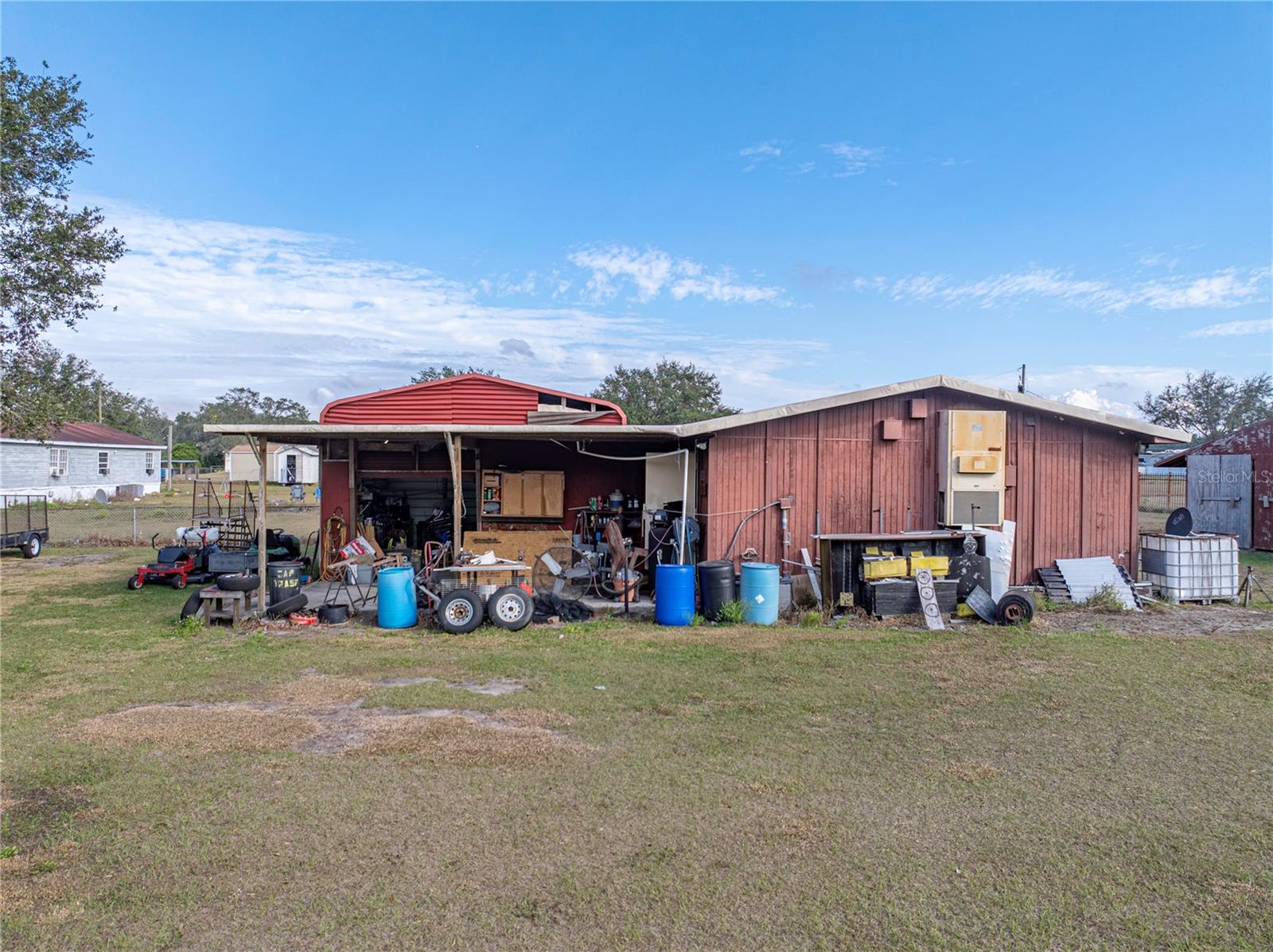 11404 LITHIA PINECREST RD — photo 52