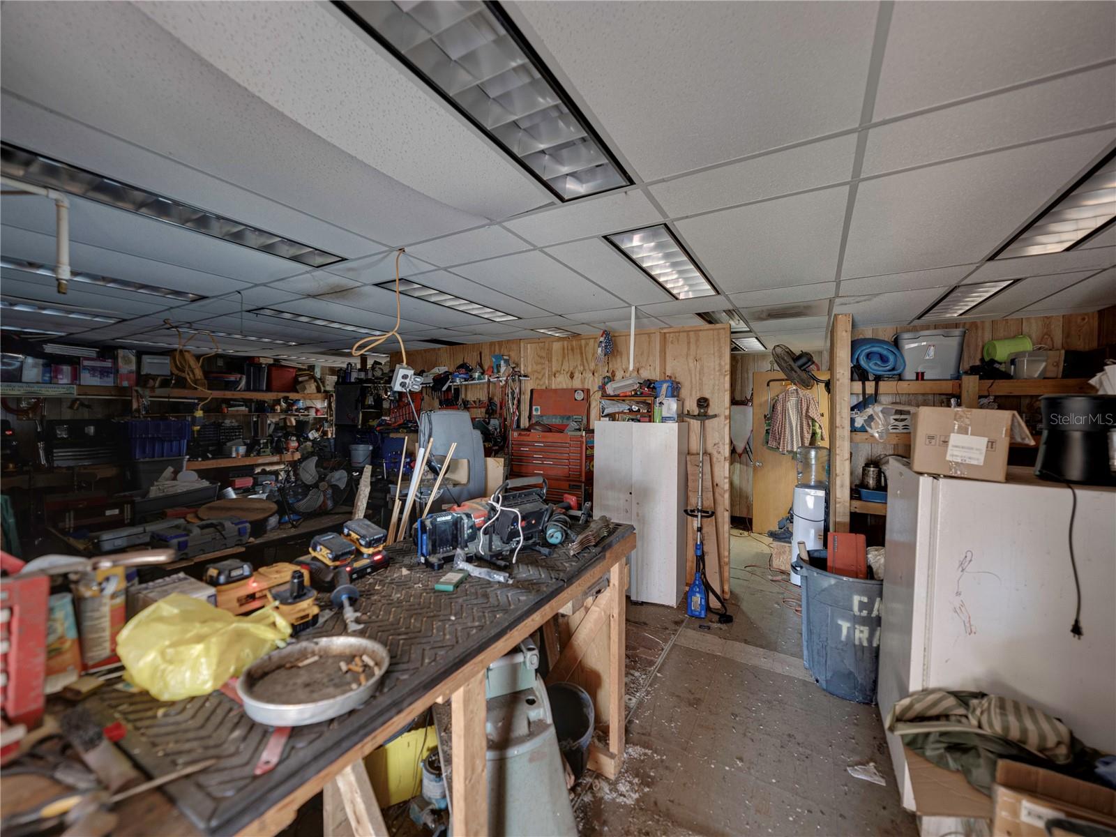 11404 LITHIA PINECREST RD — photo 56