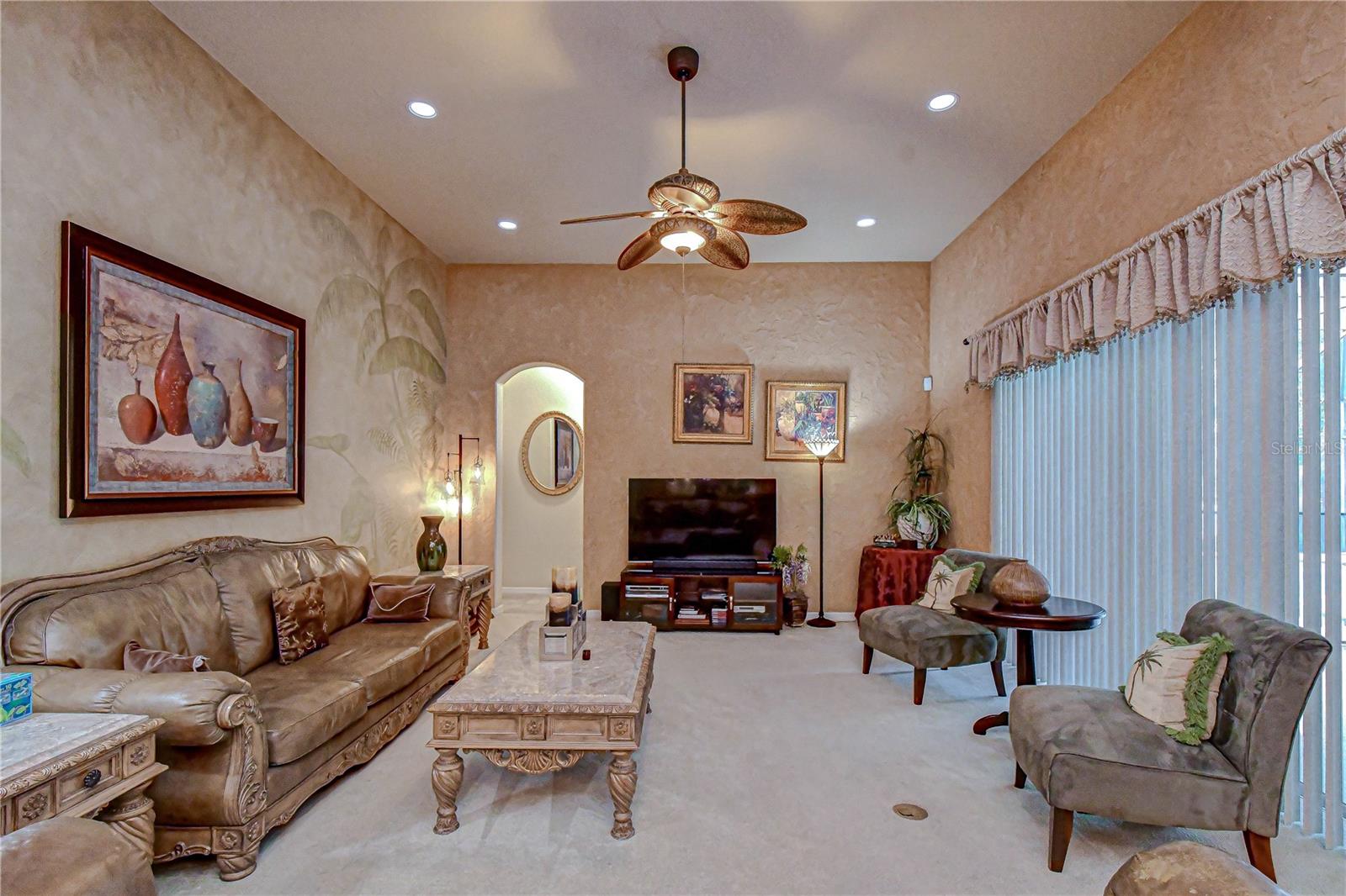 20915 LAKE VIENNA DR — photo 15