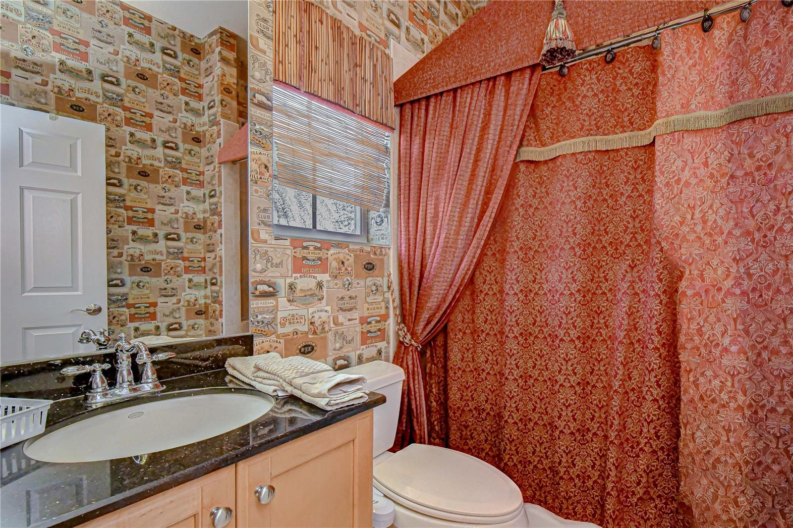 20915 LAKE VIENNA DR — photo 31
