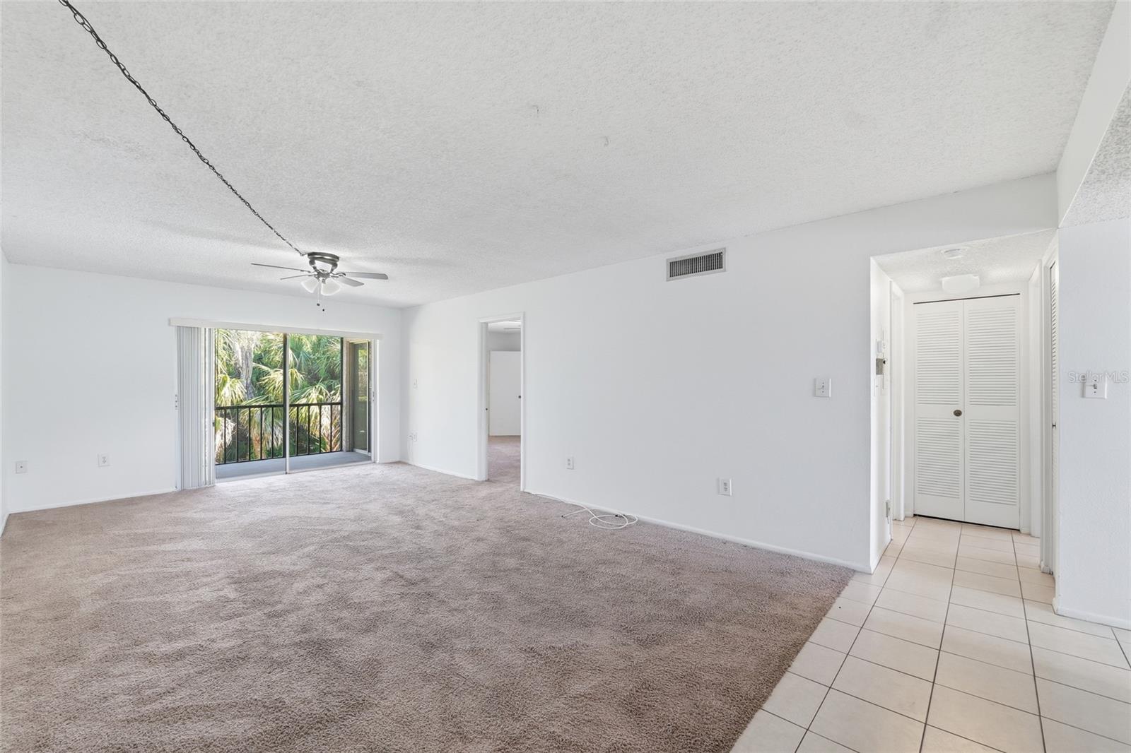 130 CYPRESS LN #130 — photo 4