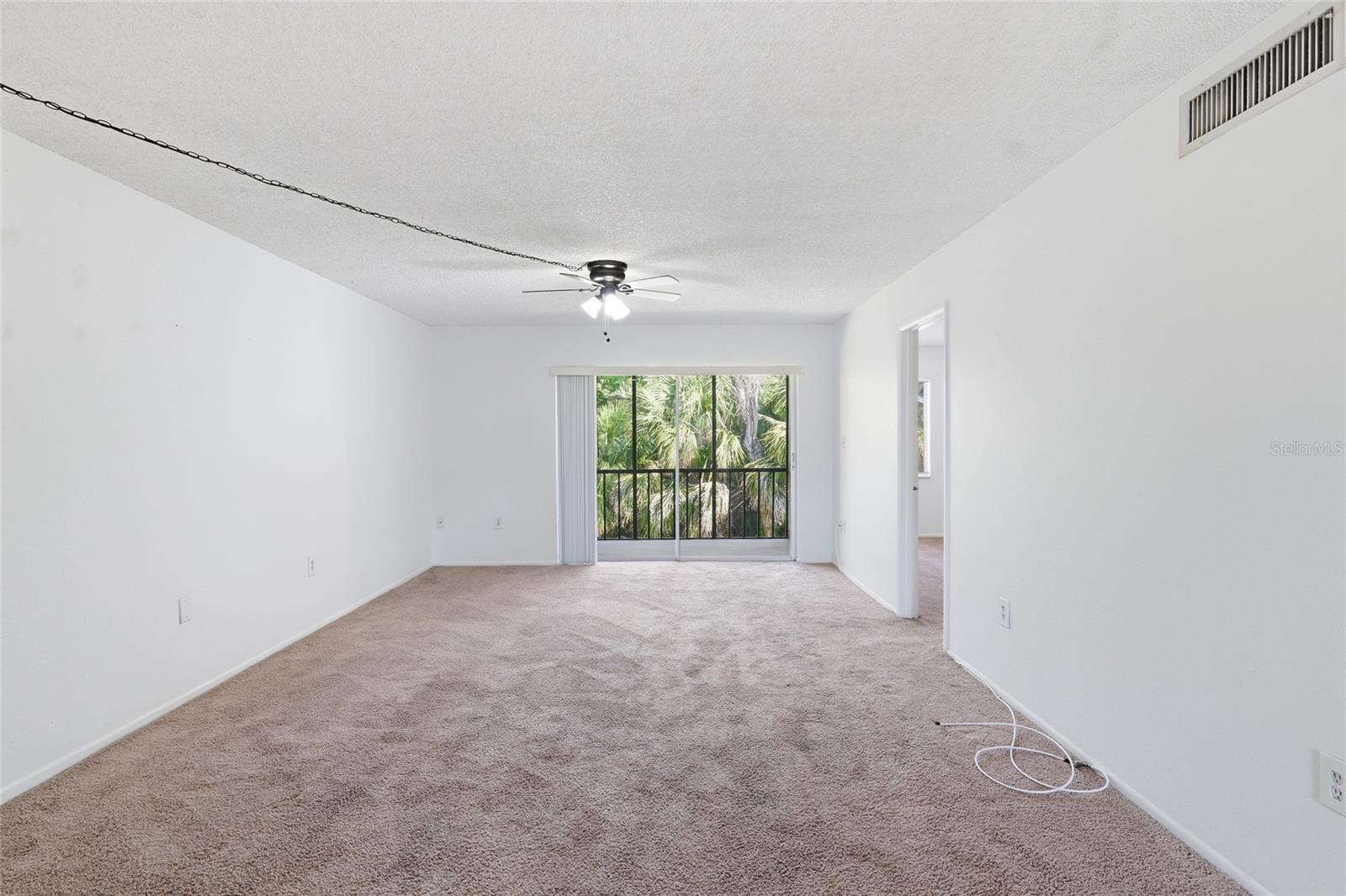 130 CYPRESS LN #130 — photo 8