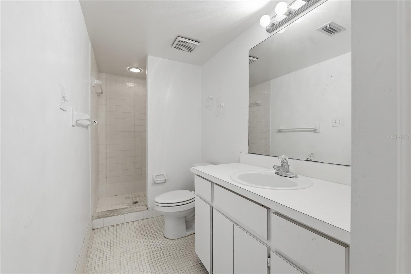 130 CYPRESS LN #130 — photo 14