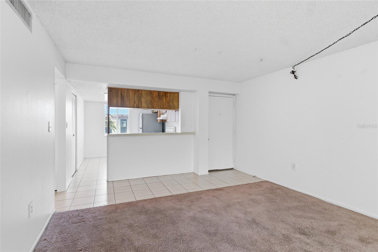 130 CYPRESS LN #130 — photo 3