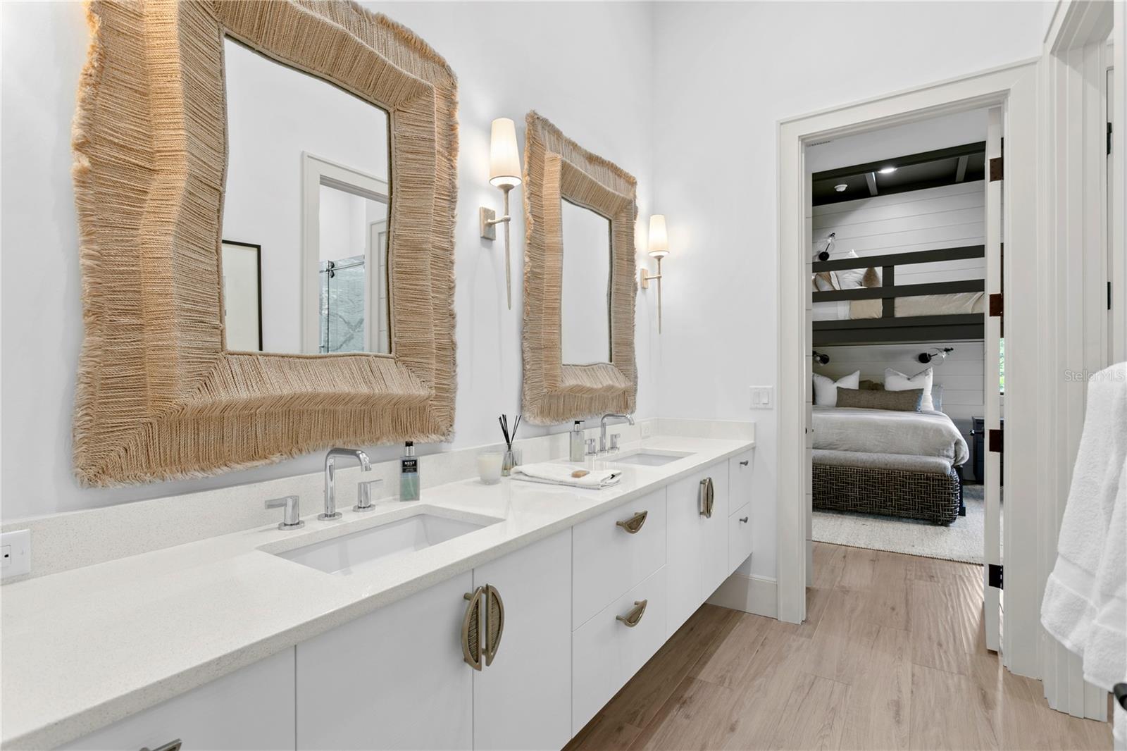 10521 BROADLAND PASS — photo 48