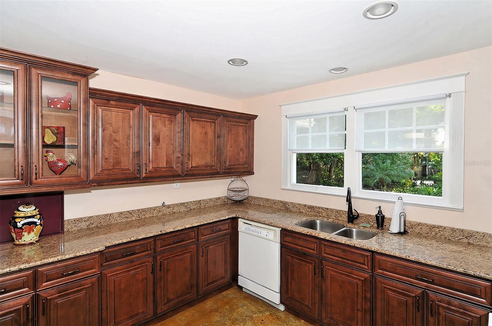 1720 GLENHOUSE DR #326 — photo 51