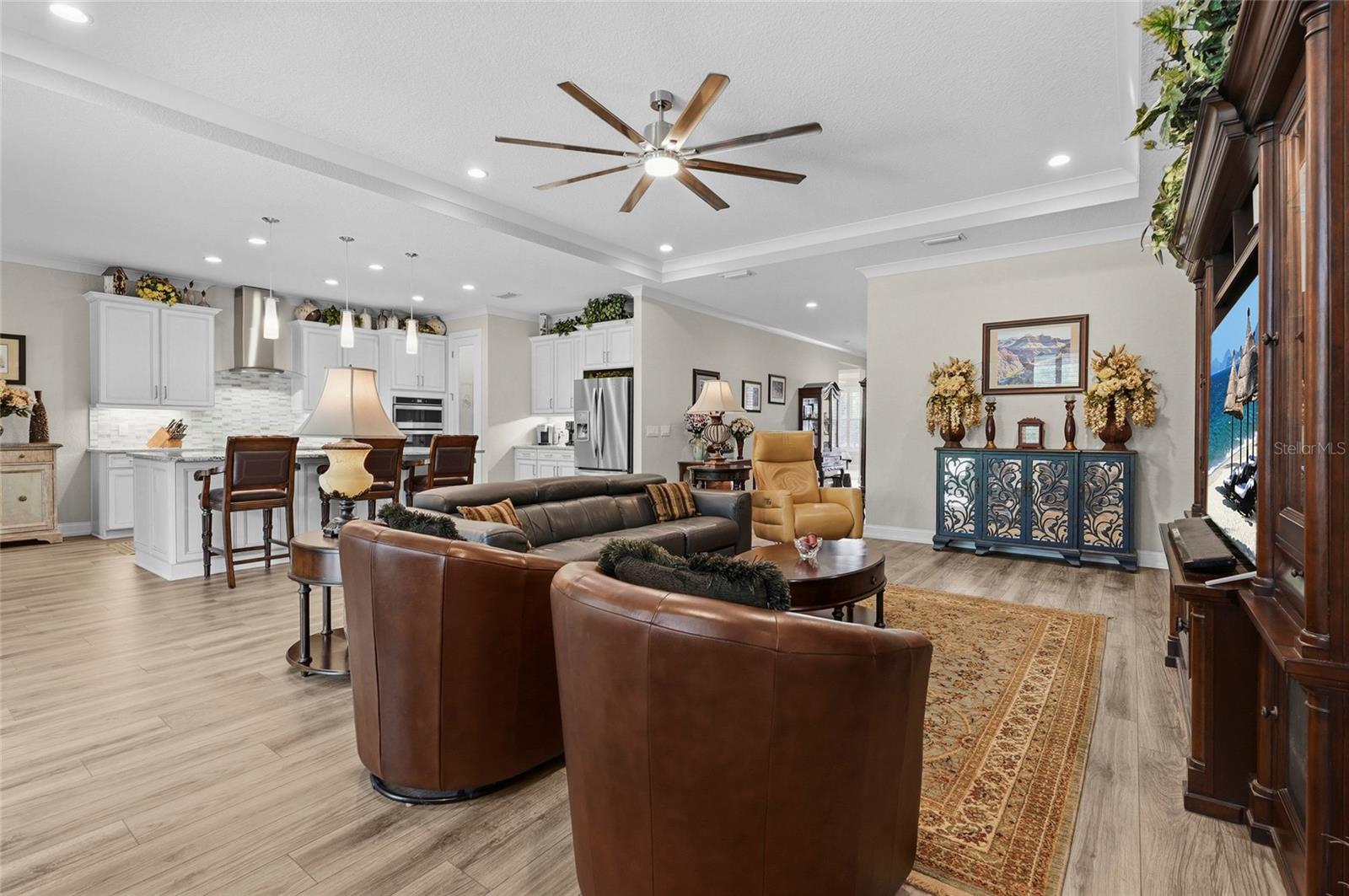 617 MISTIFLOWER CIR — photo 9