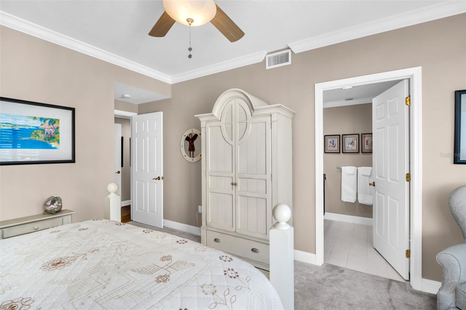 555 5TH AVE NE #1122 — photo 37