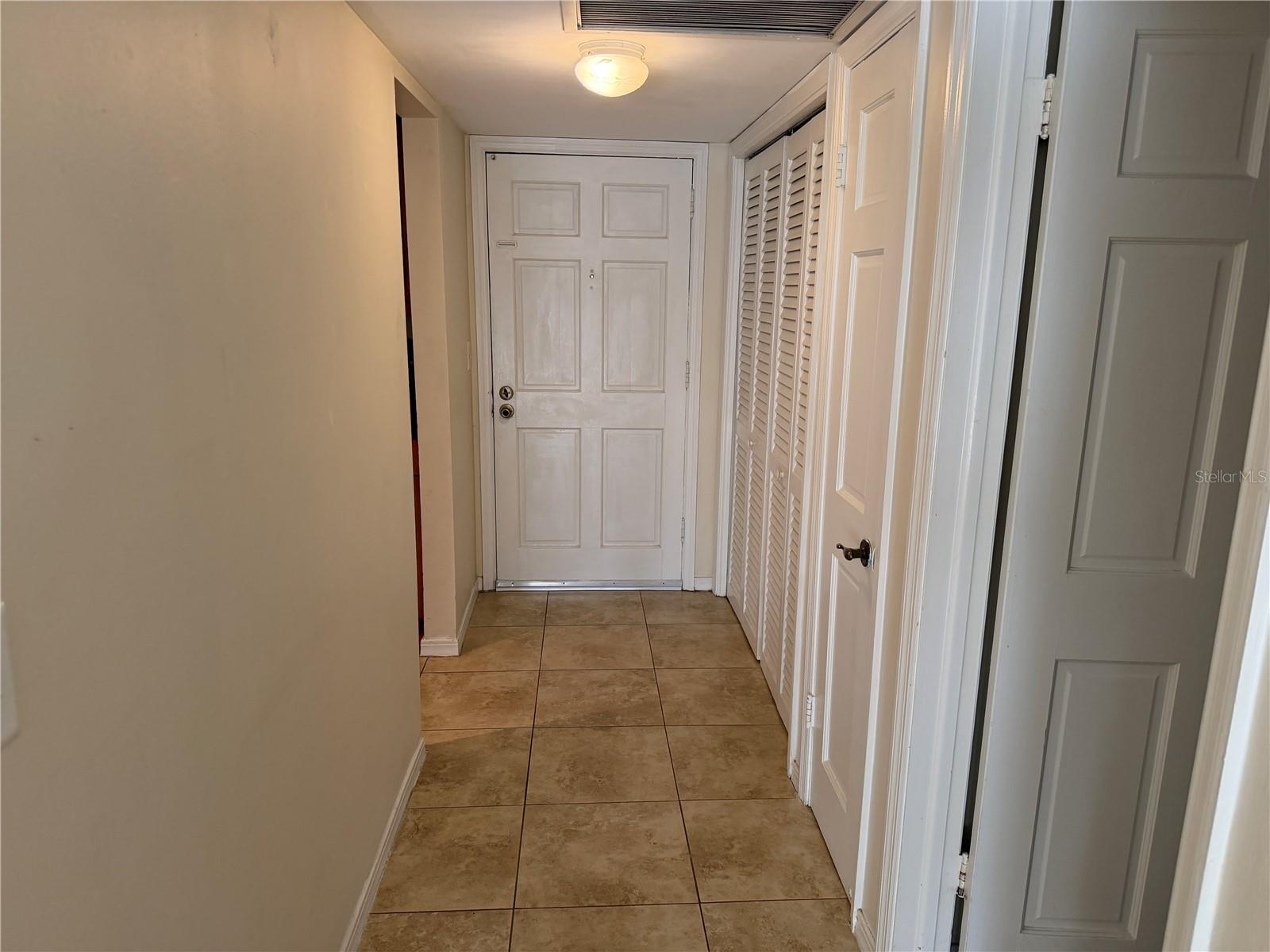 10335 CARROLLWOOD LN #116 — photo 3