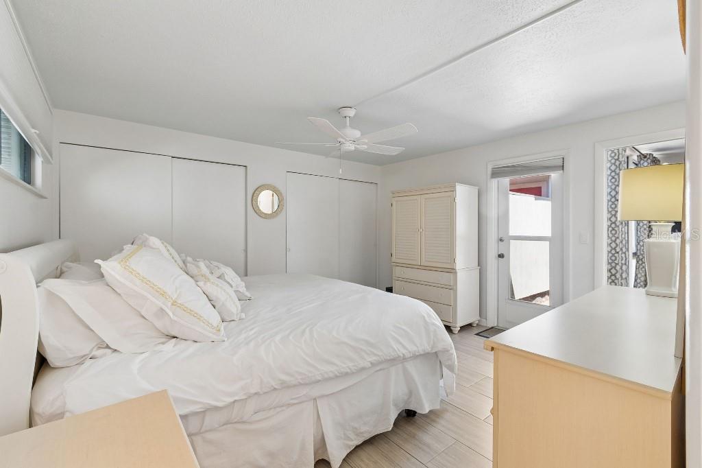 500 PARK BLVD S #24 — photo 15