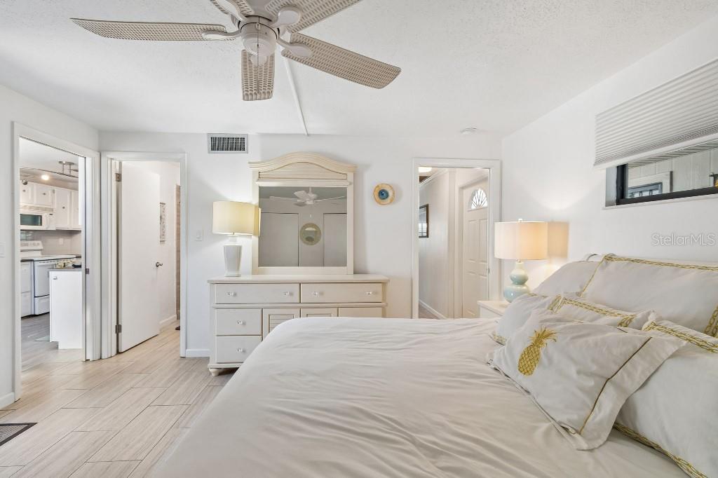 500 PARK BLVD S #24 — photo 16