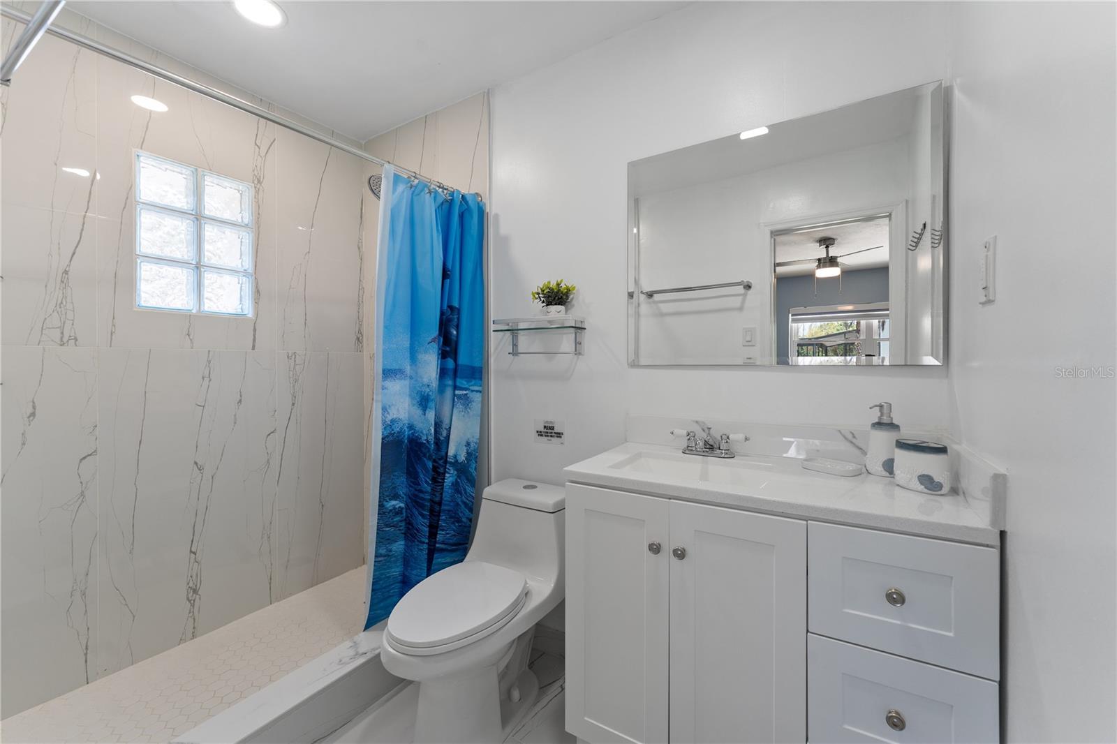 138 PEARL AVE — photo 18
