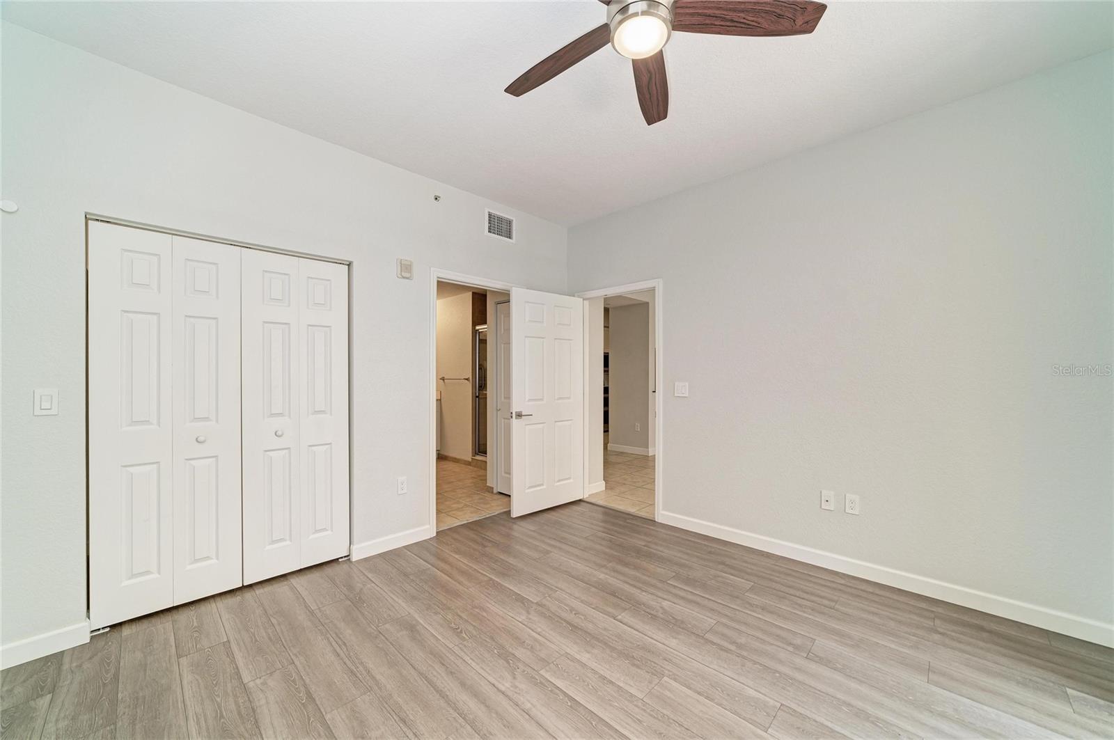 1064 N TAMIAMI TRL #1304 — photo 14