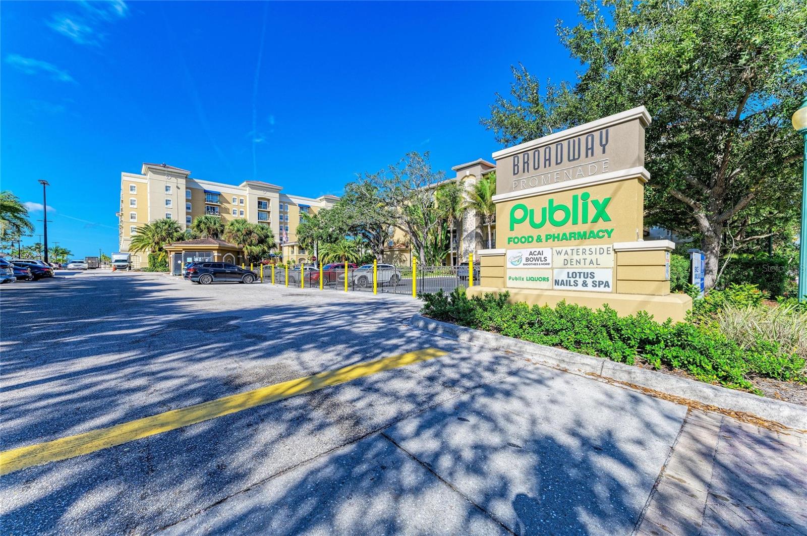 1064 N TAMIAMI TRL #1304 — photo 33