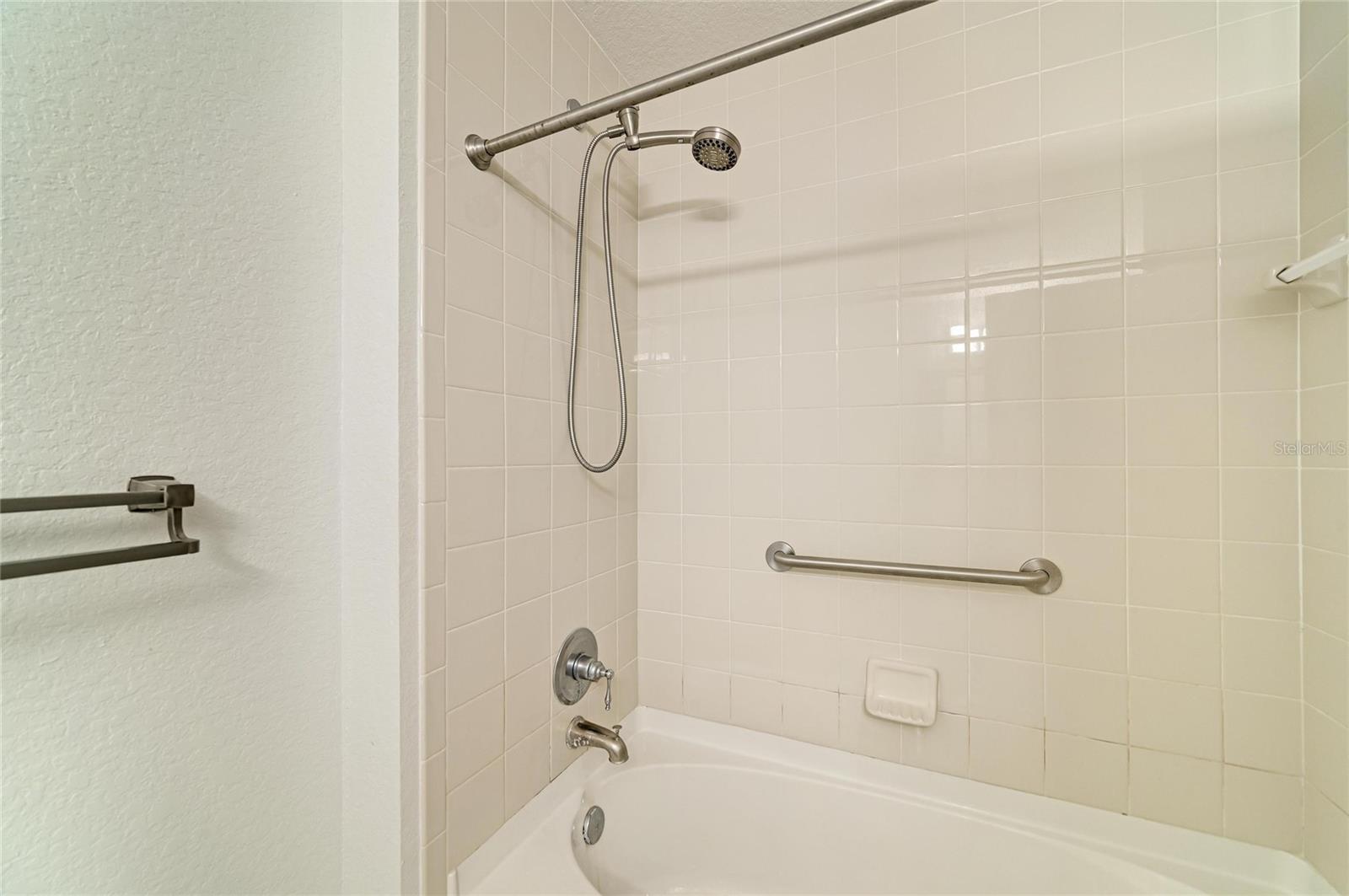 1064 N TAMIAMI TRL #1304 — photo 22