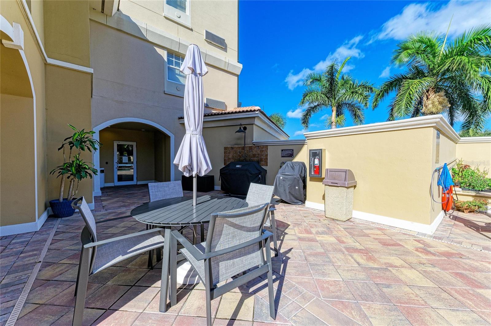 1064 N TAMIAMI TRL #1304 — photo 32