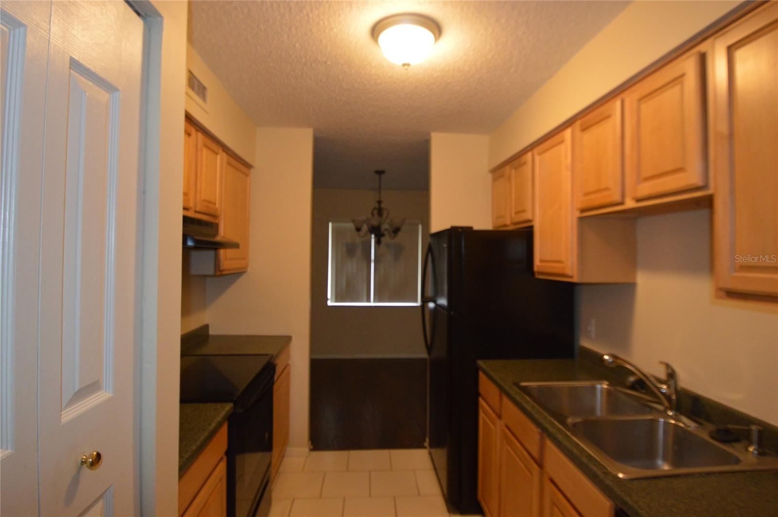 7509 PRESLEY PL #96 — photo 2
