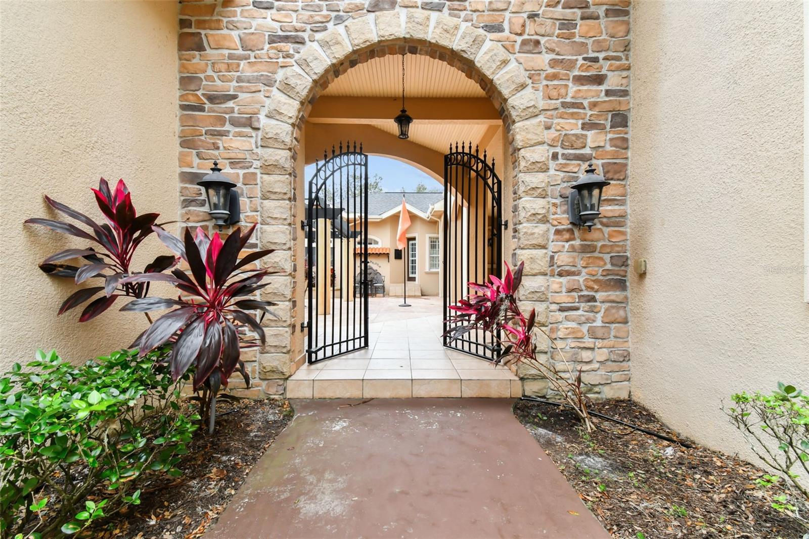 12709 MANNHURST OAK LN — photo 8
