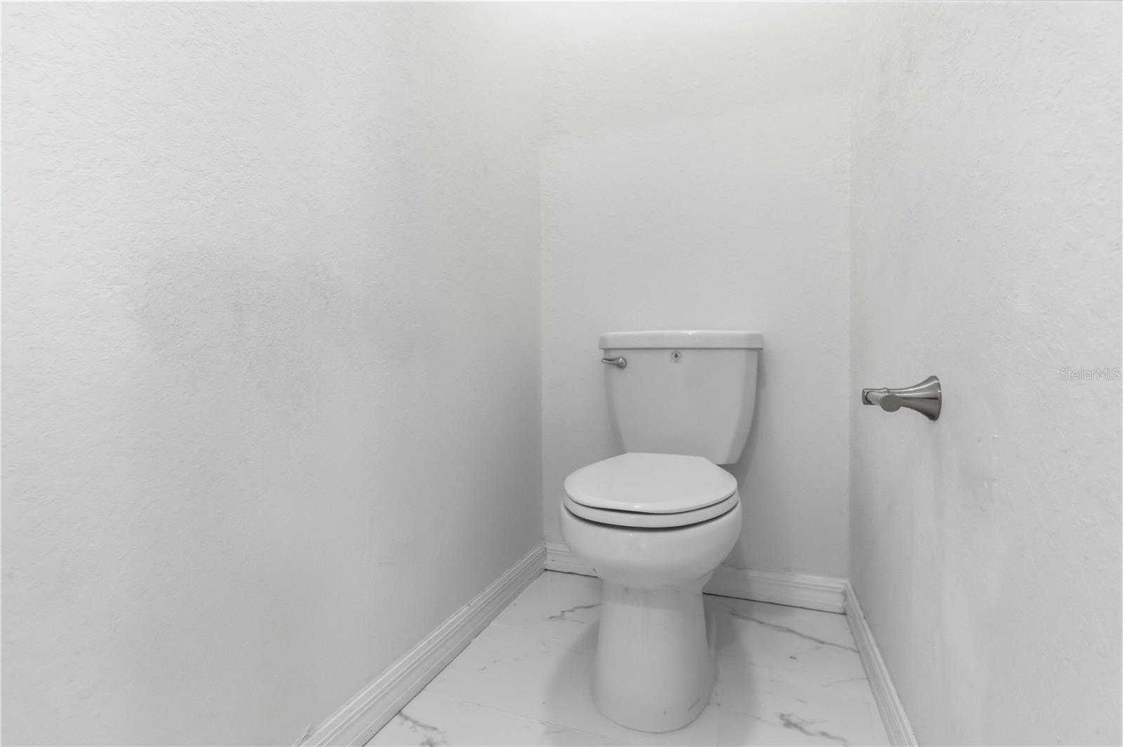 19345 CRUISE DR — photo 24