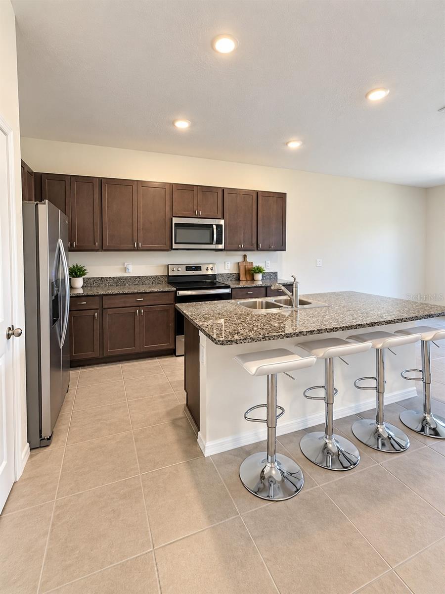 8652 MILESTONE DR — photo 21