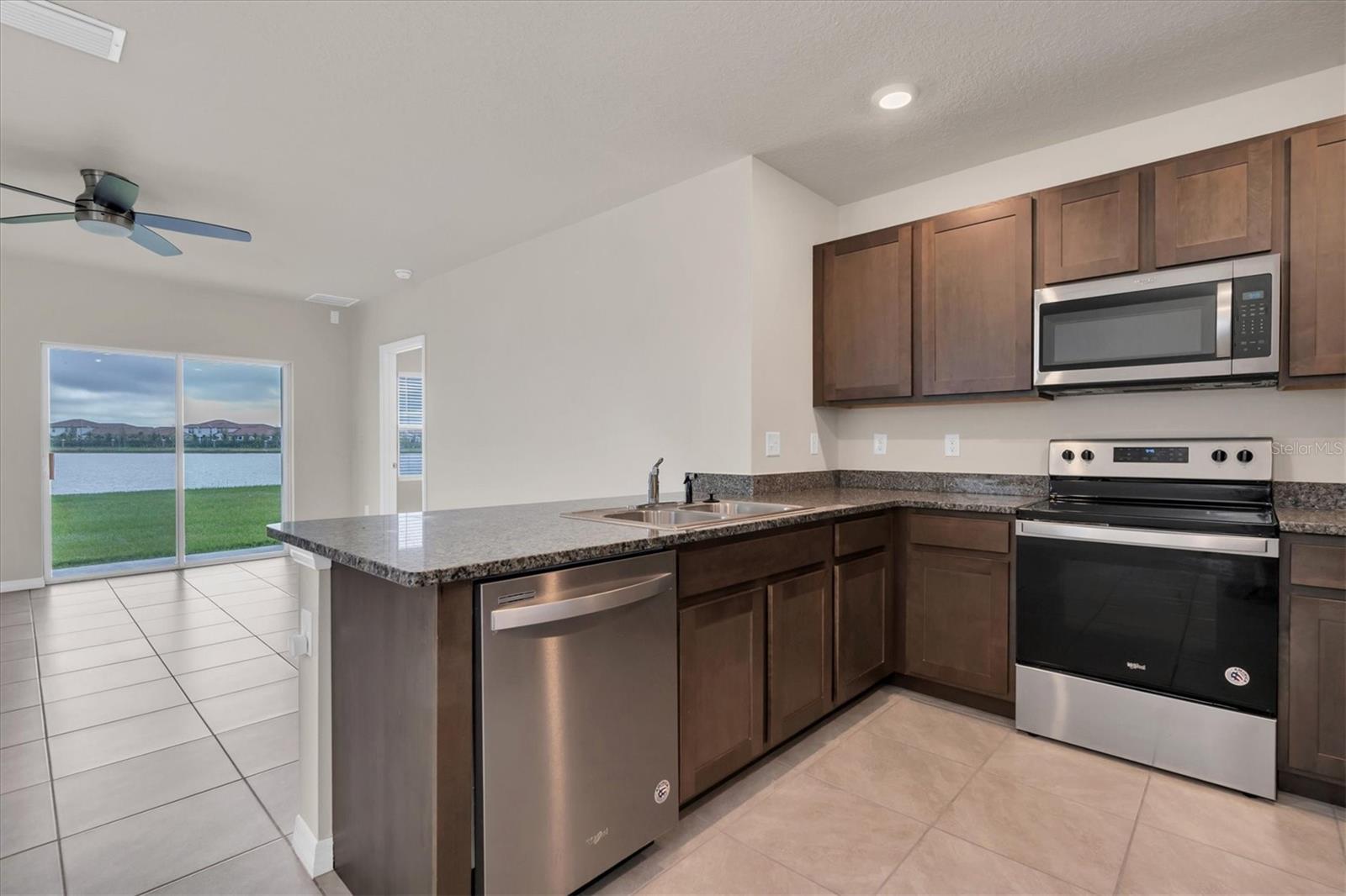 17070 OVAL RUM DR — photo 15