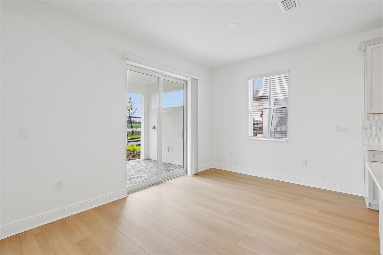 7574 HAWKSTONE DR — photo 15