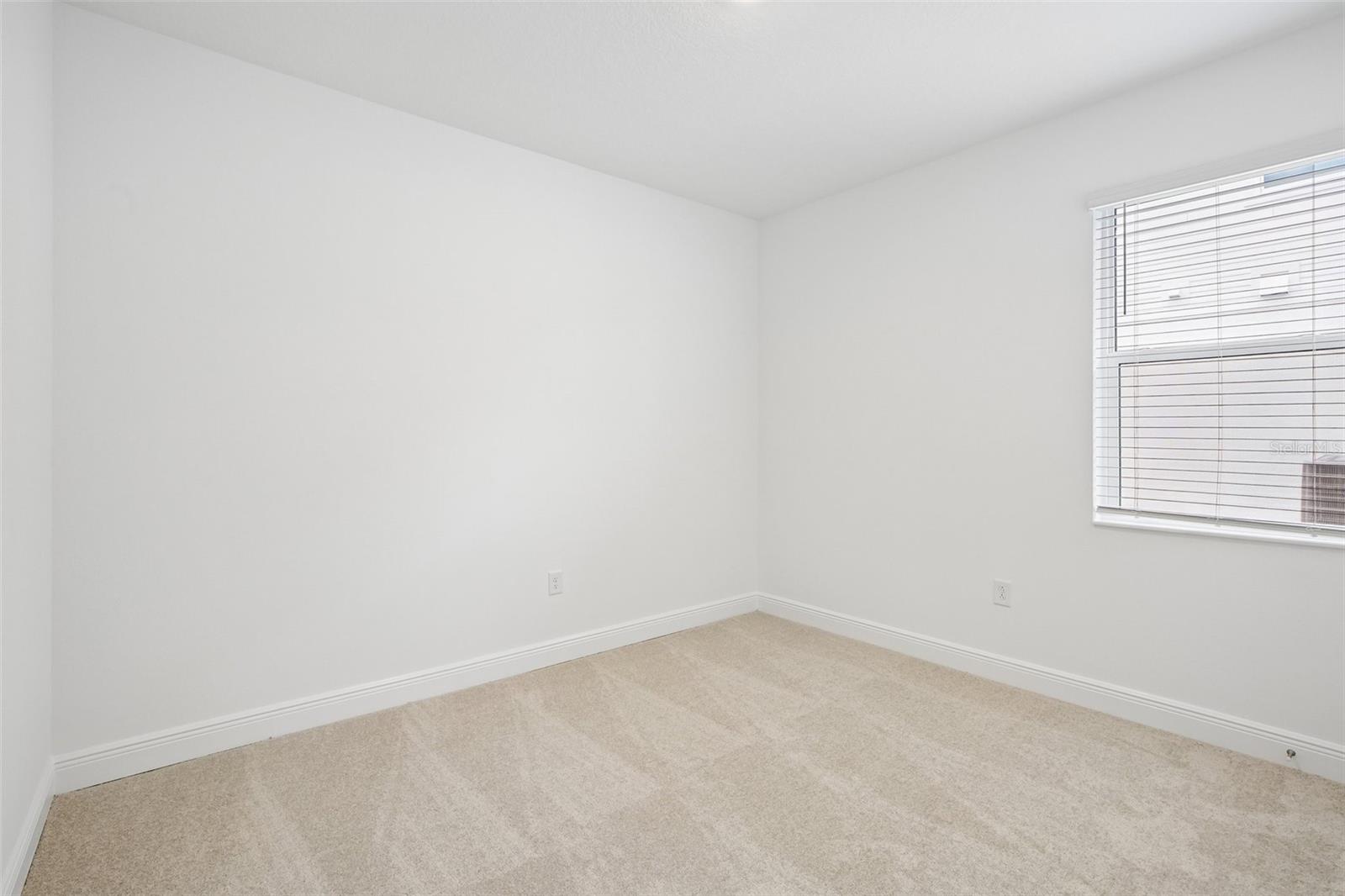7574 HAWKSTONE DR — photo 19