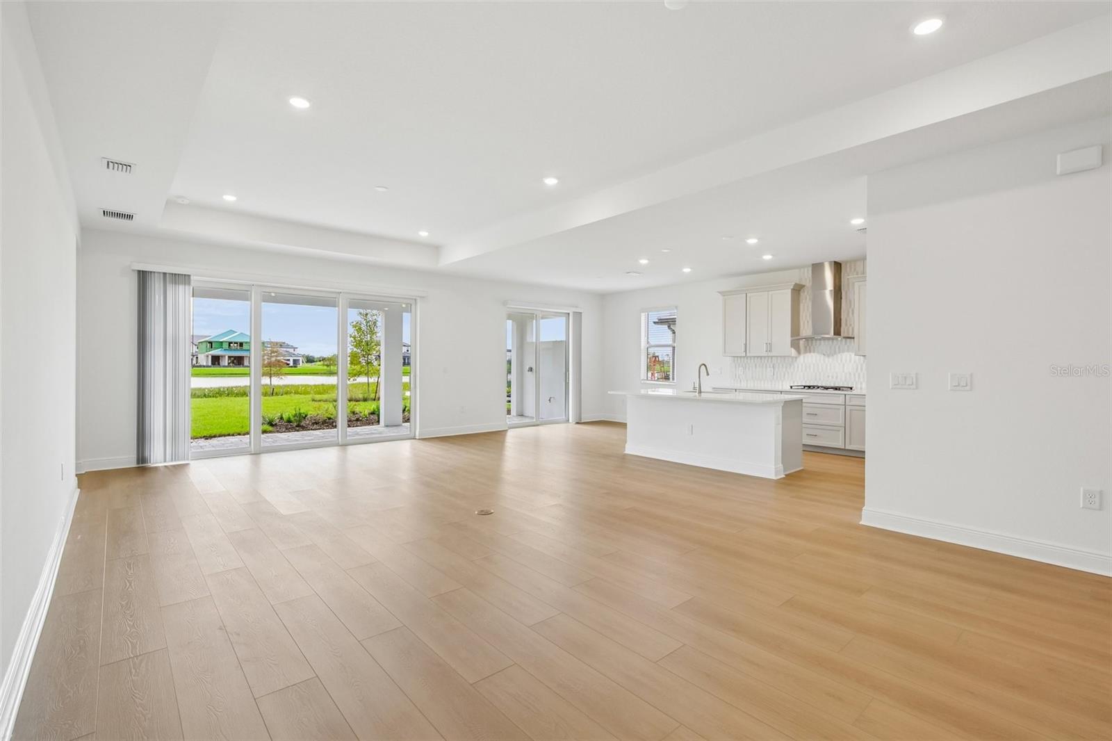 7574 HAWKSTONE DR — photo 13