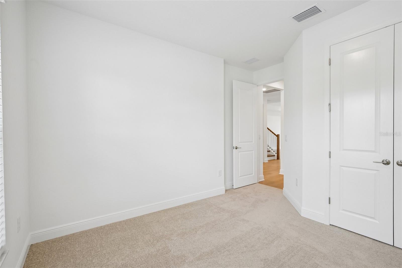 7574 HAWKSTONE DR — photo 17