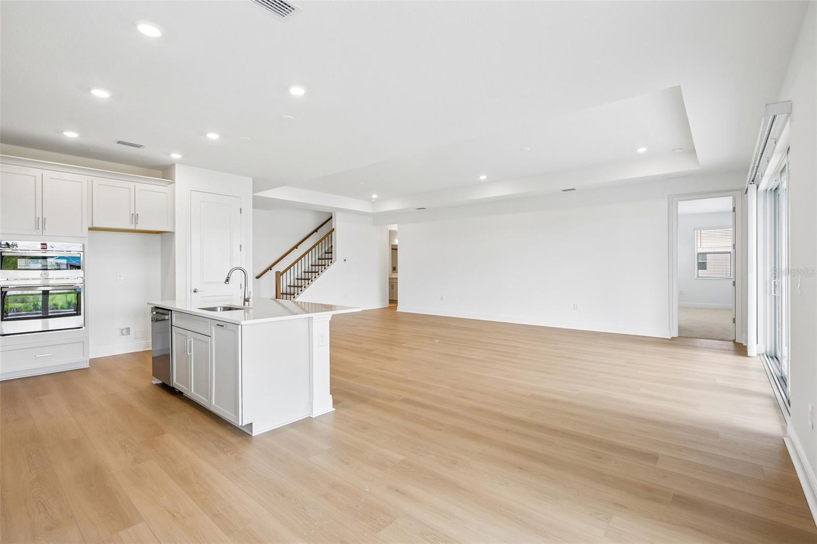 7574 HAWKSTONE DR — photo 11