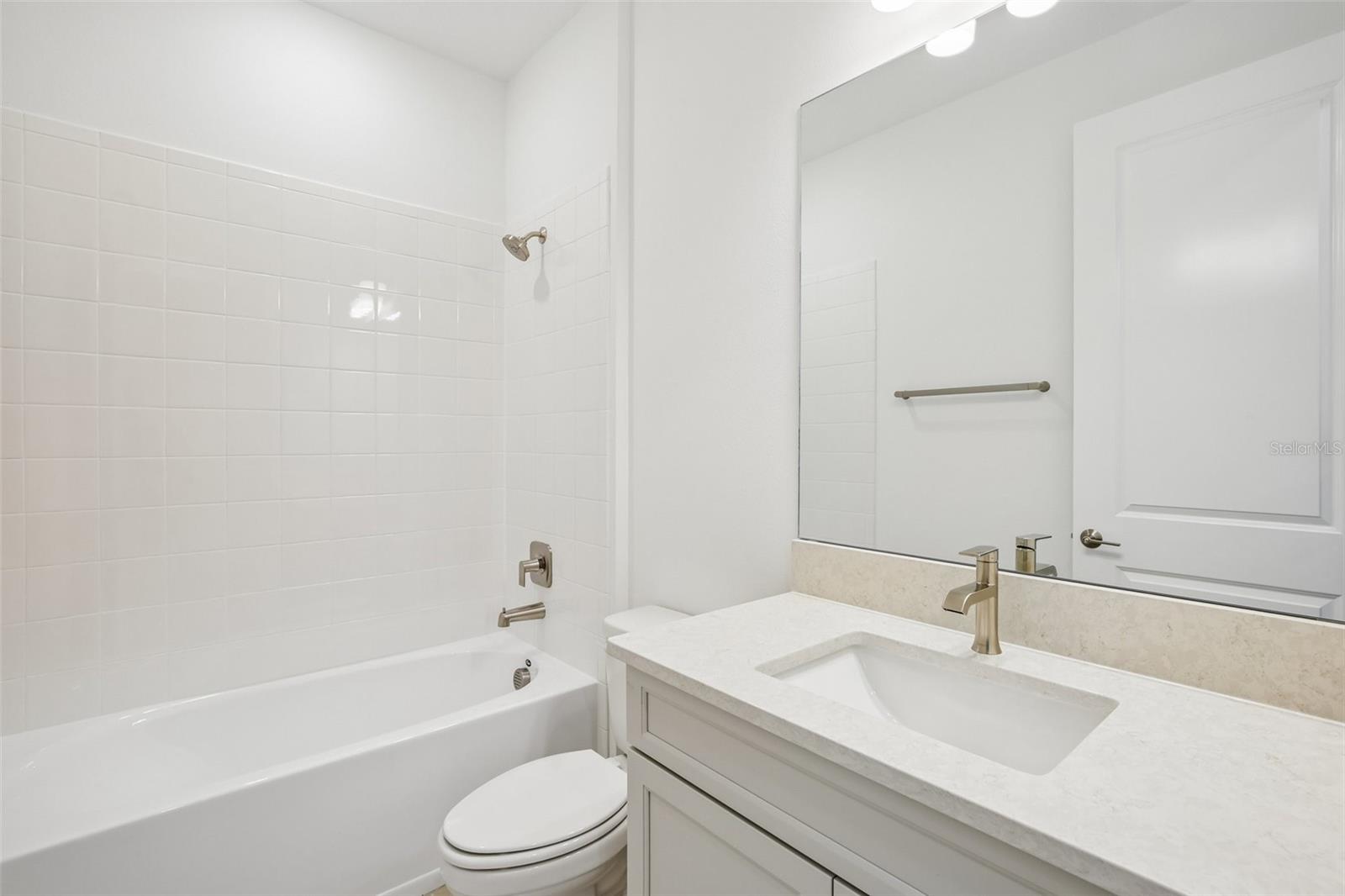 7574 HAWKSTONE DR — photo 18