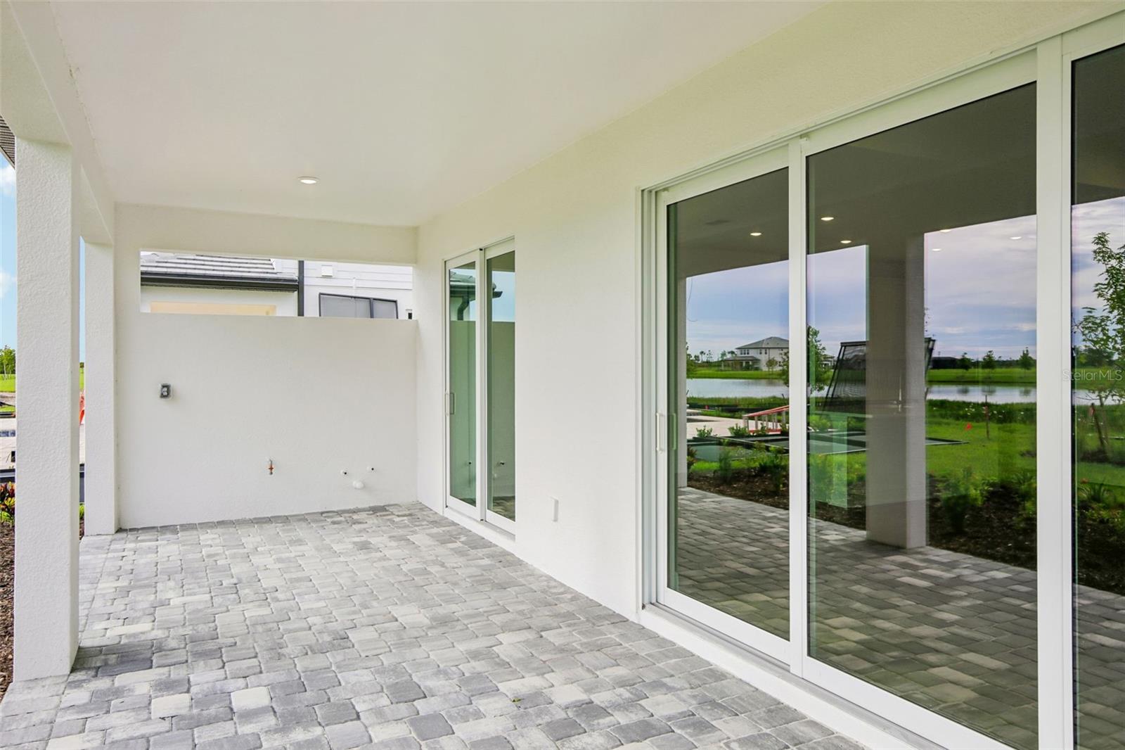 7574 HAWKSTONE DR — photo 4