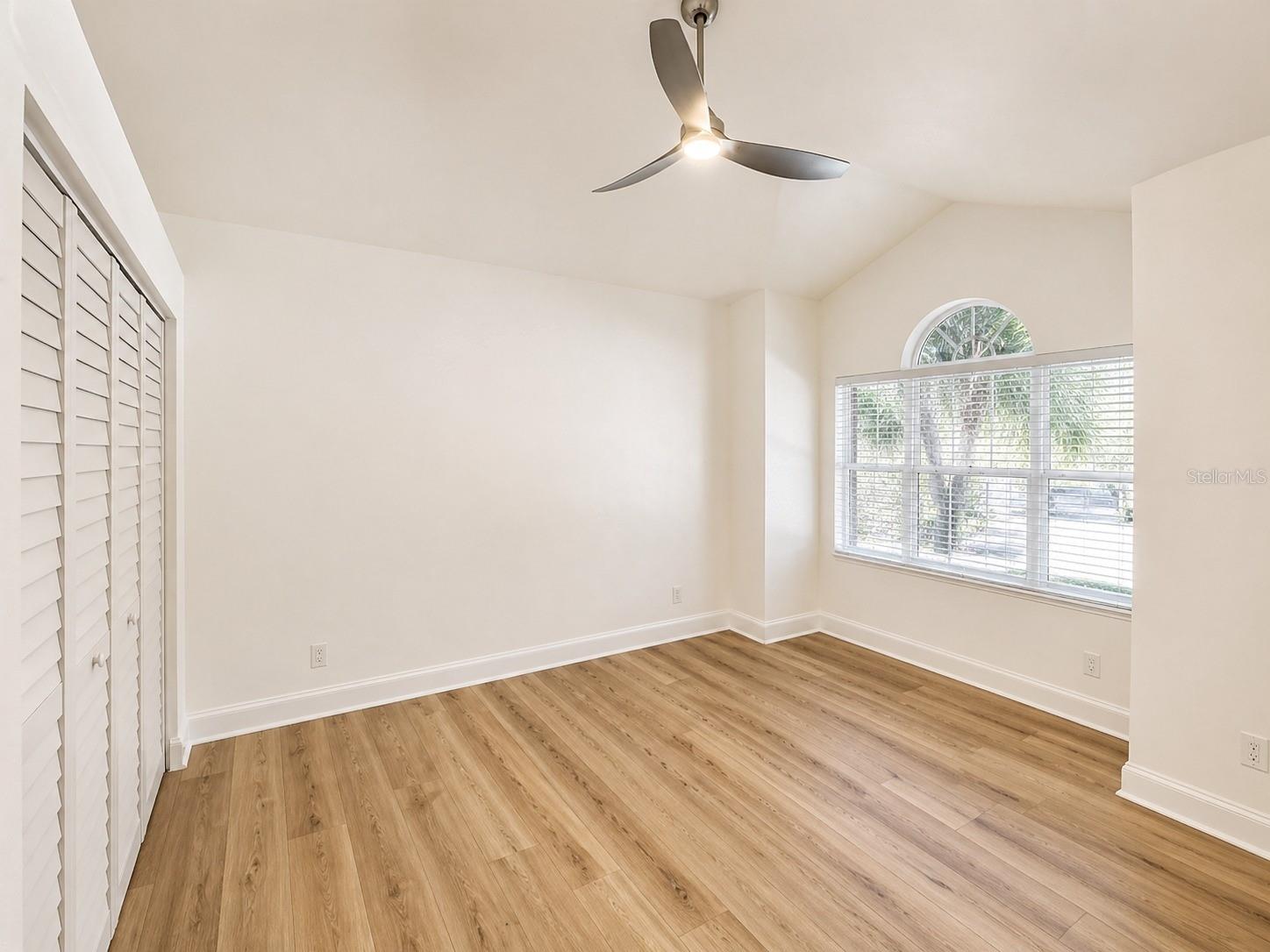 607 S WESTLAND AVE #19 — photo 12