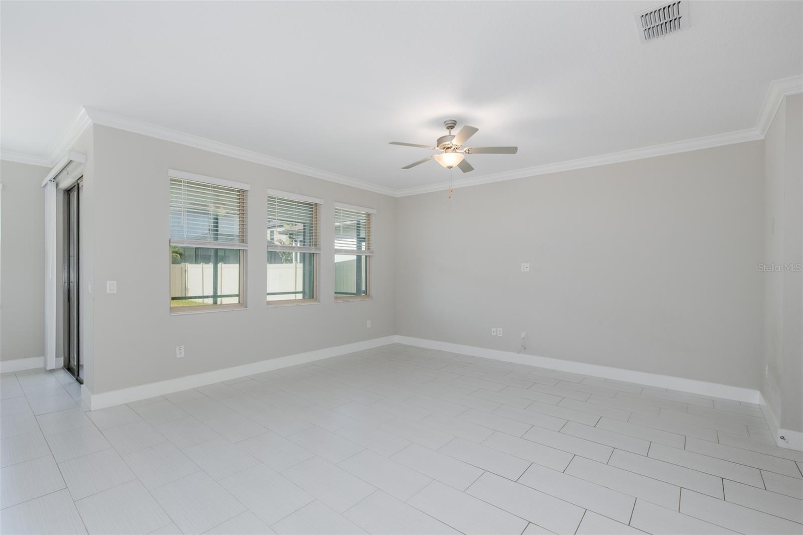 8598 CAMPUS WOODS WAY — photo 82