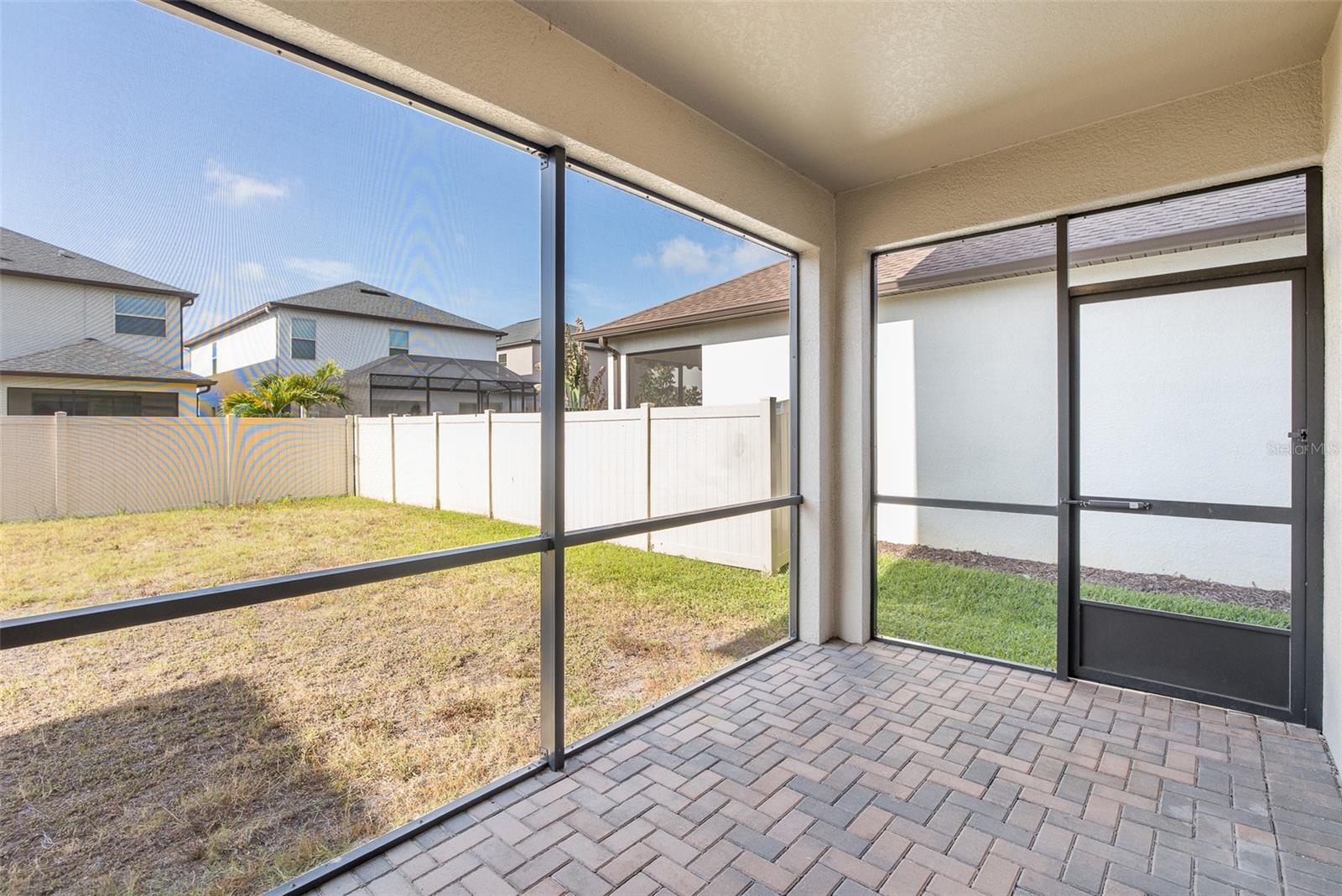 8598 CAMPUS WOODS WAY — photo 20